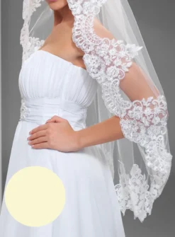 Voile de mariée espagnol dentelle large